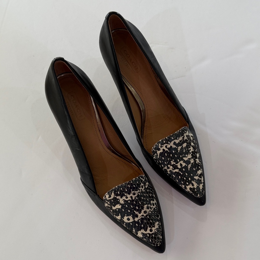 Coach Zayley Black & White Snakeskin toe with gold banded heel NWOT